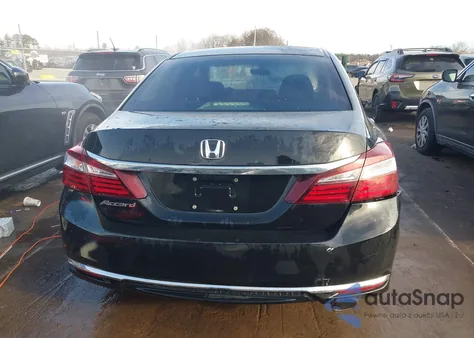 2017 Honda Accord Lx из США, поврежденный, VIN 1HGCR2F33HA208509